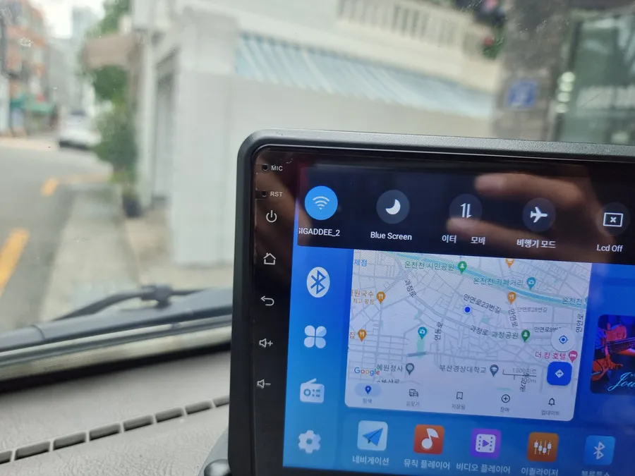Hyundai Porter 2のAndroid Auto・CarPlay取付事例 施工写真 2-2