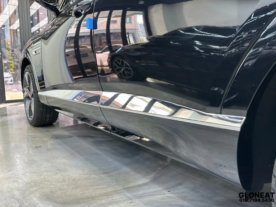 Genesis GV80 vinyl wrap - Genesis GV80 Chrome Delete Wrap Review: All-Black Transformation photo 5
