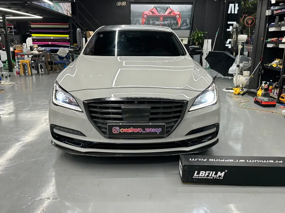 Genesis G80 PPF施工事例｜ポルシェグレーの仕上がり 写真