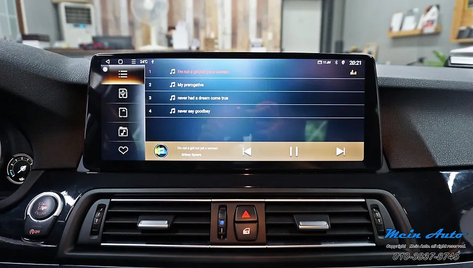 BMW 5 Series F10のAndroid Auto・CarPlay取付事例 施工写真 3-2
