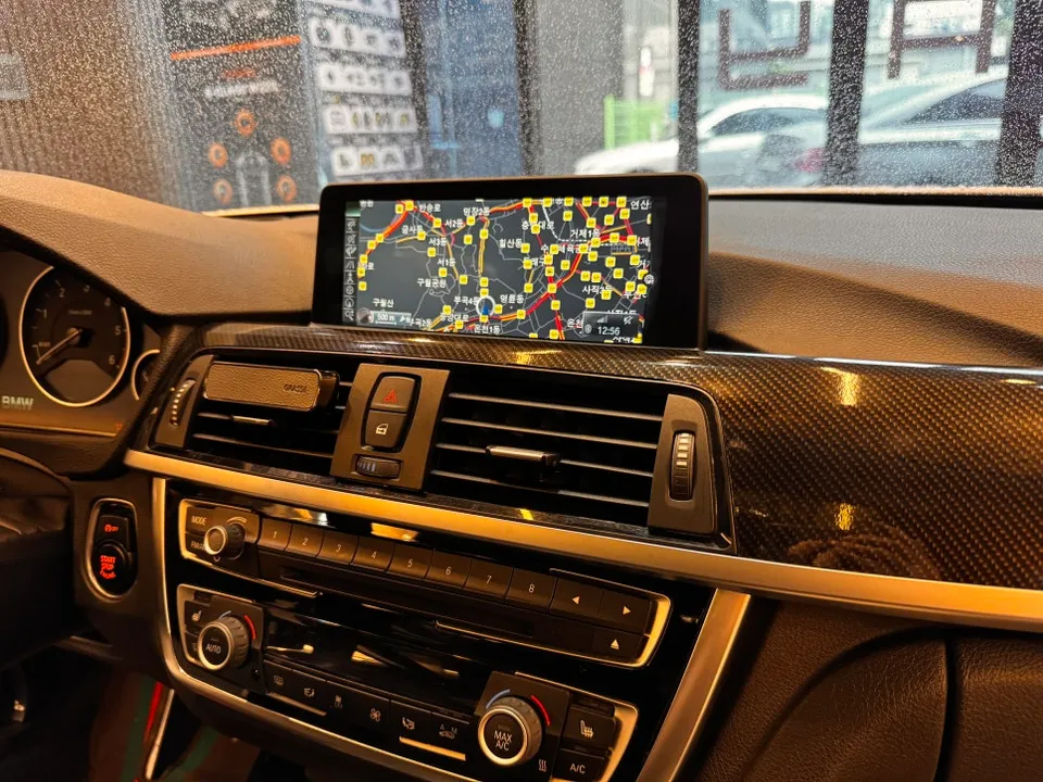 BMW 4 Series F32 android head unit - BMW 4 Series F32 CarPlay Retrofit Review photo 3