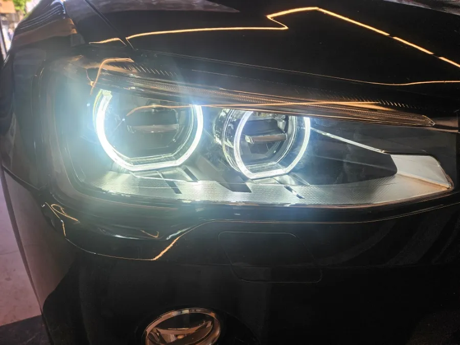 BMW X4 lighting upgrade - BMW X4 F25 Headlight Restoration & Cover Replacement photo 3