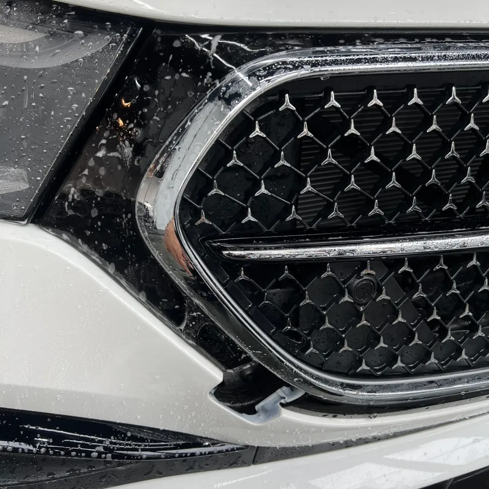 Mercedes-Benz EクラスのPPF施工事例|費用目安と仕上がり 施工写真 3-3