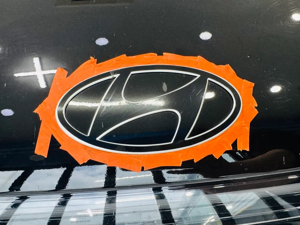 Hyundai Grandeur GN7のカーラッピング事例｜費用目安・仕上がり 施工写真 1-2