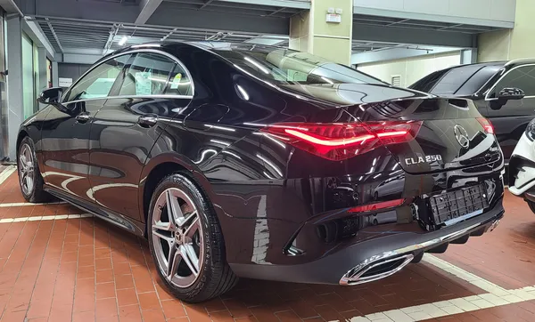 Mercedes-Benz CLA 250のガラスコーティング事例|費用目安・仕上がり 施工写真 3-3