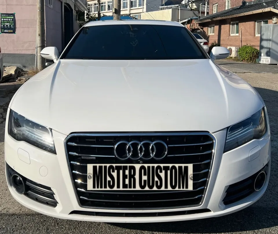 Audi A7 Custom Steering Wheel Upgrade - Enhanced Interior photo 2