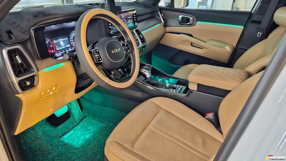Kia Sorento MQ4 ambient lighting - Kia Sorento MQ4 Ambient Lighting Review: Cost & Results photo 5