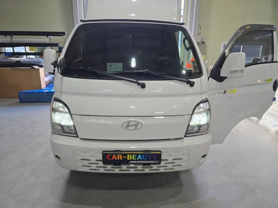 Hyundai Porter 2 lighting upgrade installation result