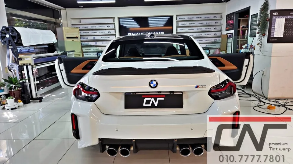 BMW M2 カーフィルム施工事例：費用目安と仕上がり 施工写真 2-3