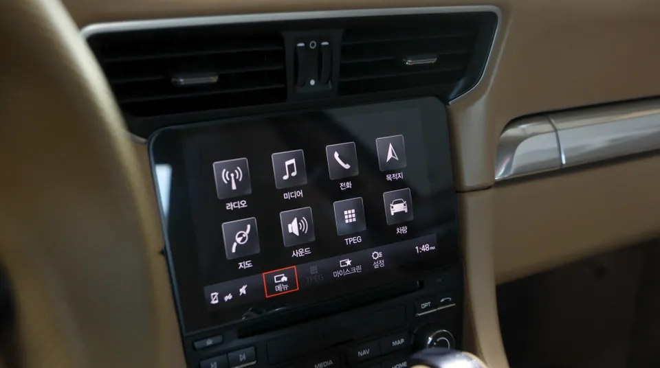 Porsche 911 android system - Porsche 911 Android Auto Activation, PCM OEM Coding Review — Seam photo 3