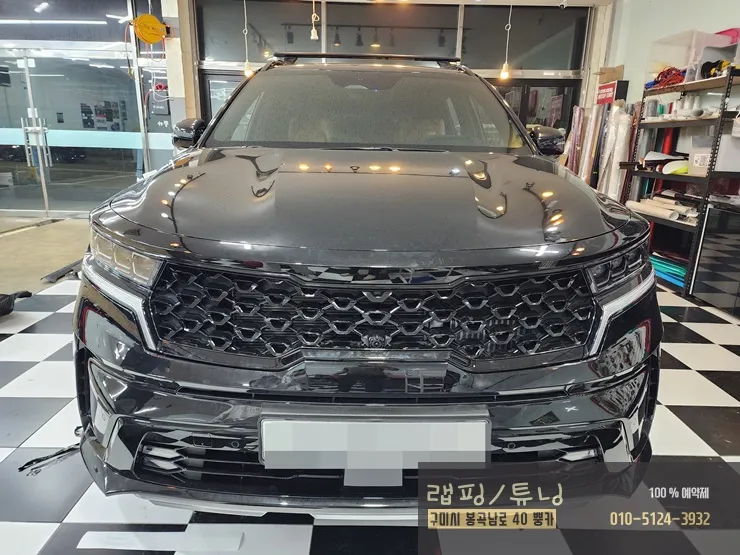 Kia Sorento MQ4のカーラッピング事例｜費用目安・仕上がり 施工写真 2-2