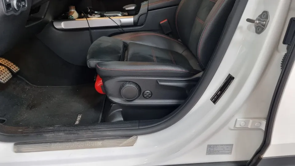 Mercedes-Benz GLB seat ventilation - Mercedes-Benz GLB Seat Ventilation Installation Review — Cost photo 3