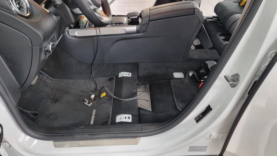 Mercedes-Benz GLB seat ventilation - Mercedes-Benz GLB Seat Ventilation Installation Review — Cost photo 4