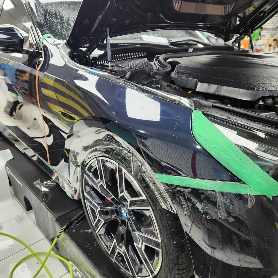BMW i5 PPF施工事例｜費用目安と仕上がり 施工写真 5