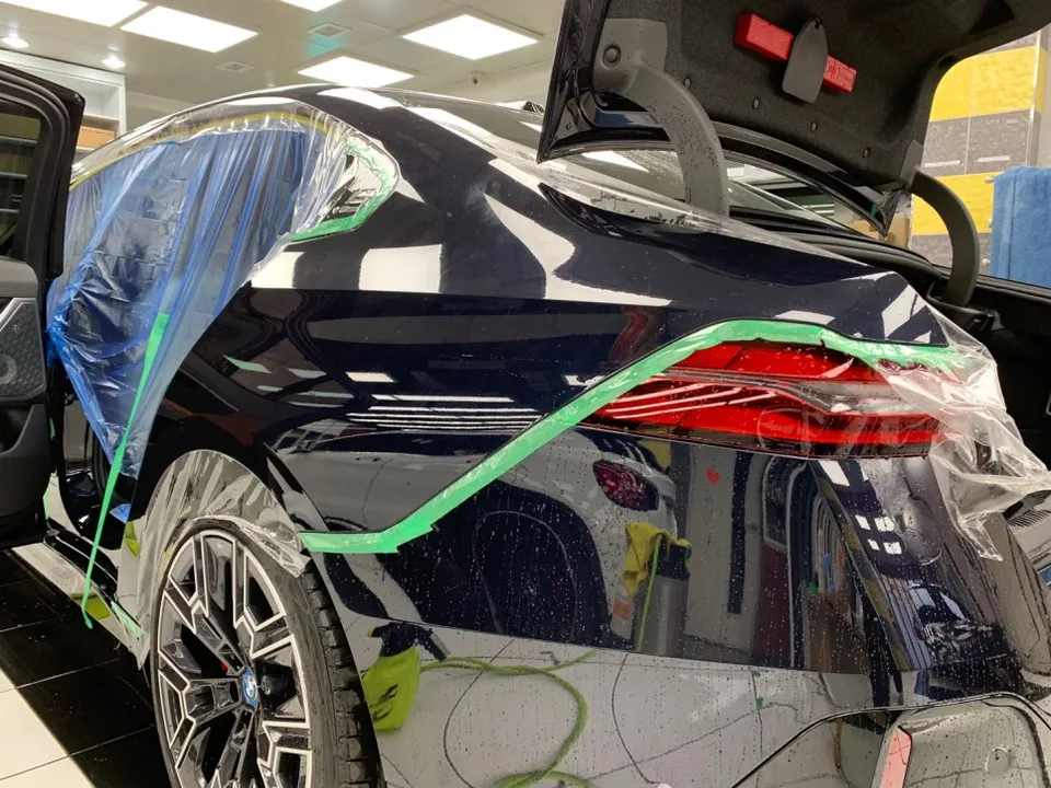 BMW i5 PPF施工事例｜費用目安と仕上がり 施工写真 6
