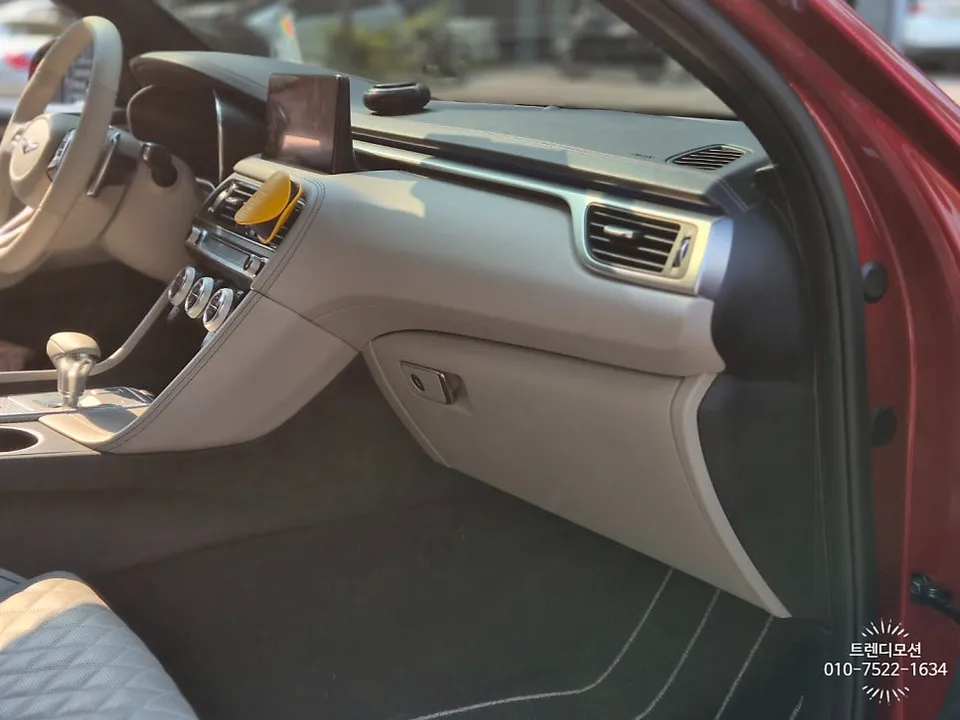 Genesis G70 interior customization - Genesis G70 Interior Customization Review — Cost & Results photo 5