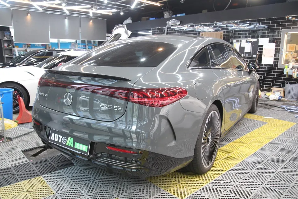Mercedes-Benz EQS PPF施工事例|費用目安と仕上がり 施工写真 1-2