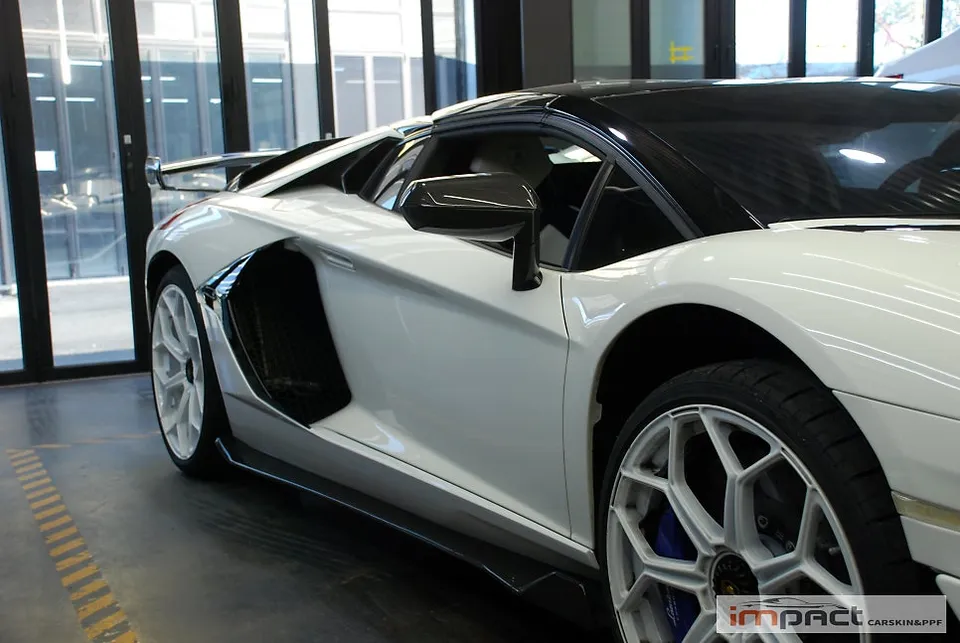 Lamborghini Aventador PPF施工事例｜費用目安・仕上がり 施工写真 3-1