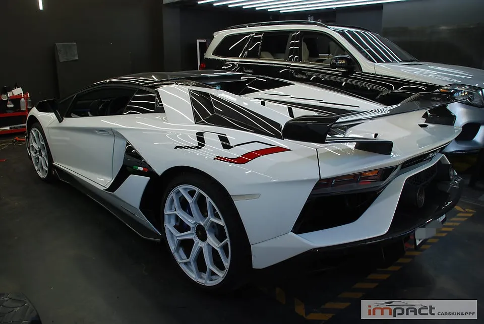 Lamborghini Aventador PPF施工事例｜費用目安・仕上がり 施工写真 1-2
