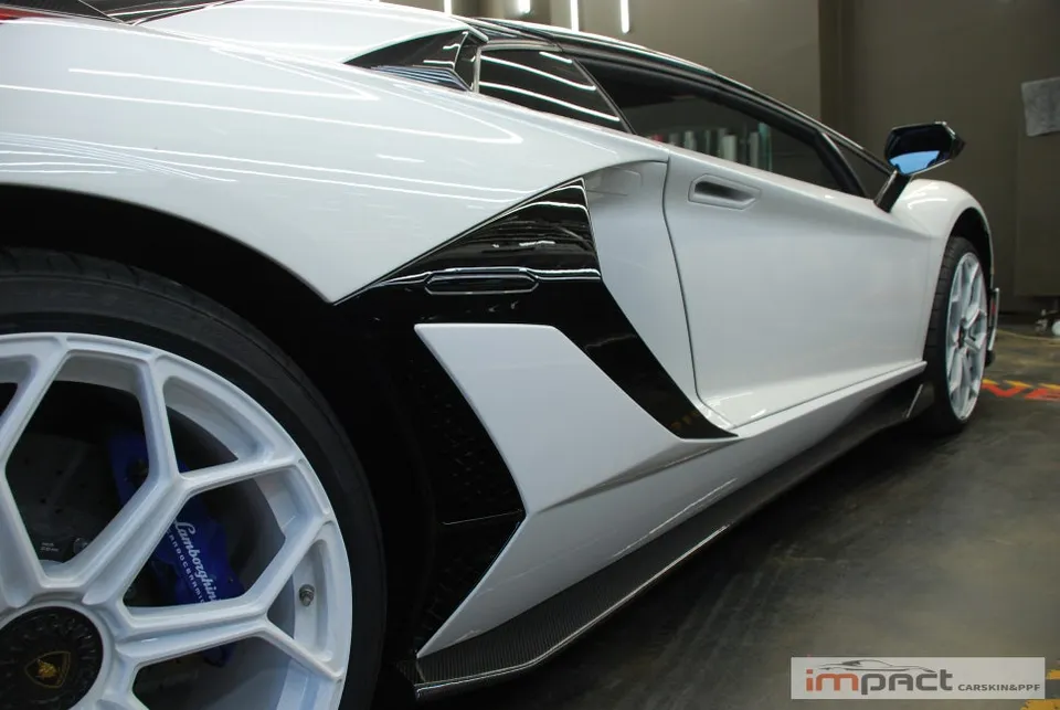 Lamborghini Aventador PPF施工事例｜費用目安・仕上がり 施工写真 2-2
