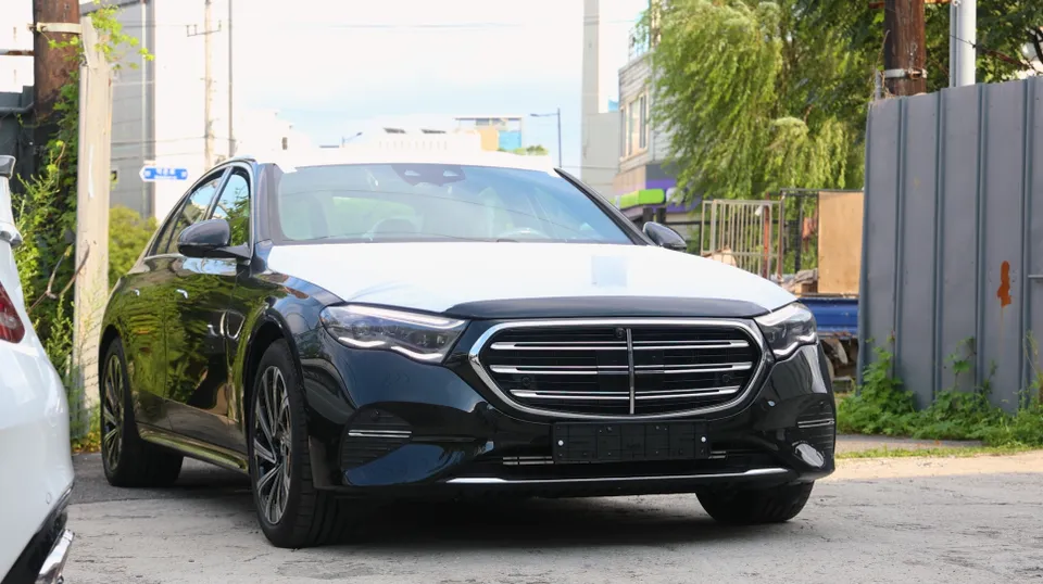 Mercedes-Benz E-Class W214 body kit - Mercedes-Benz E-Class W214 Body Kit Upgrade Review photo 7