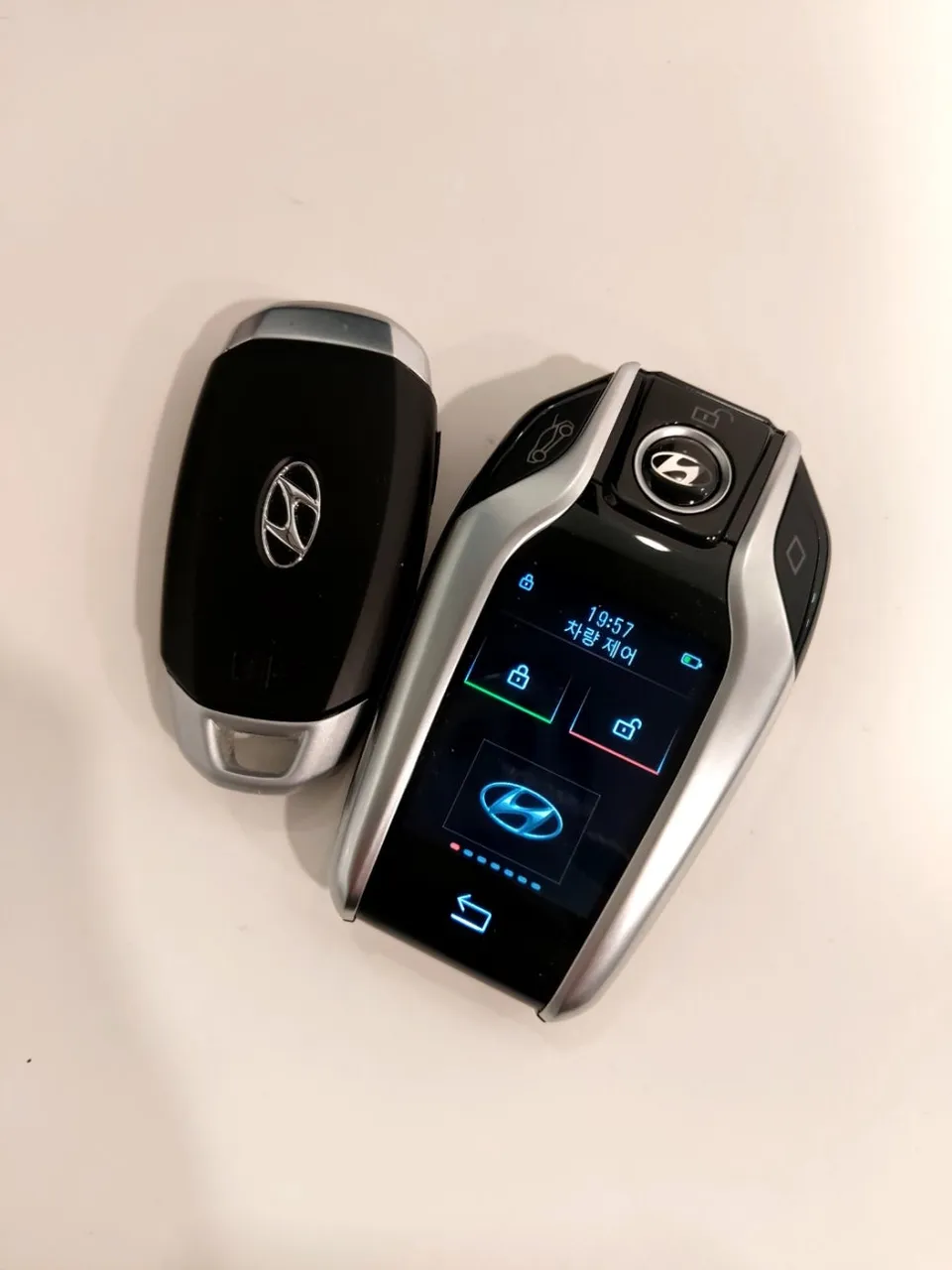 Hyundai Palisade oem options - Hyundai Palisade OEM Options Retrofit Review photo 3