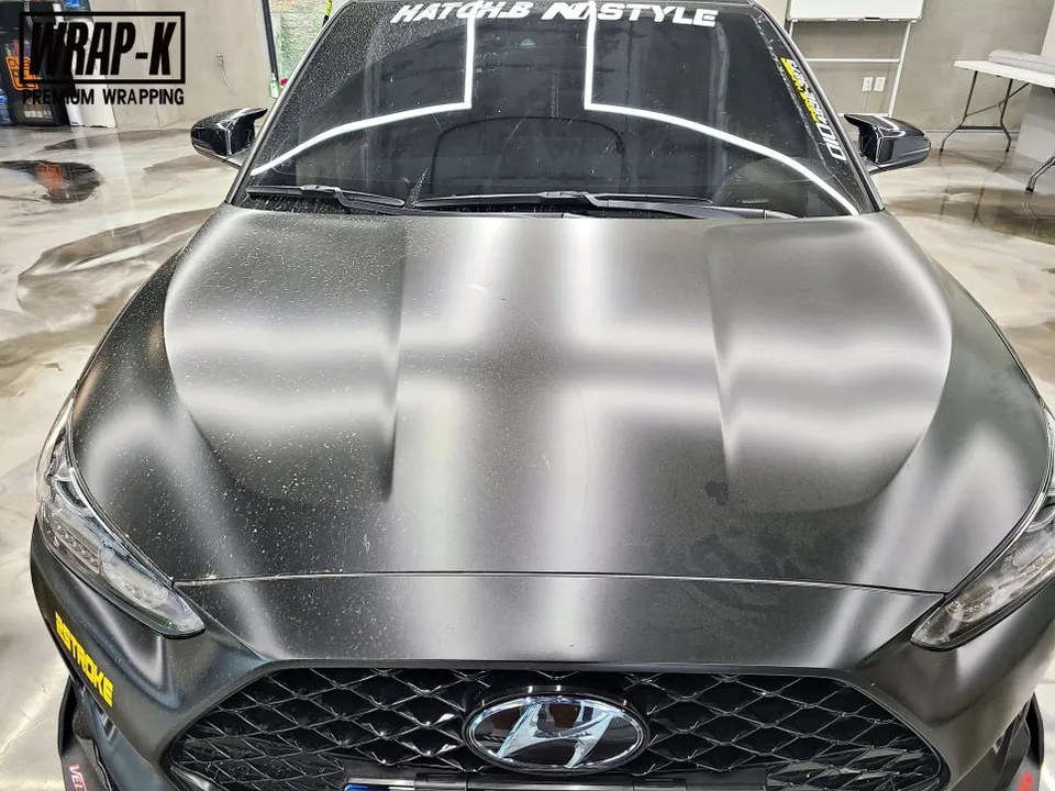 Hyundai Veloster Nのカーラッピング事例|費用目安・仕上がり 施工写真 3-2
