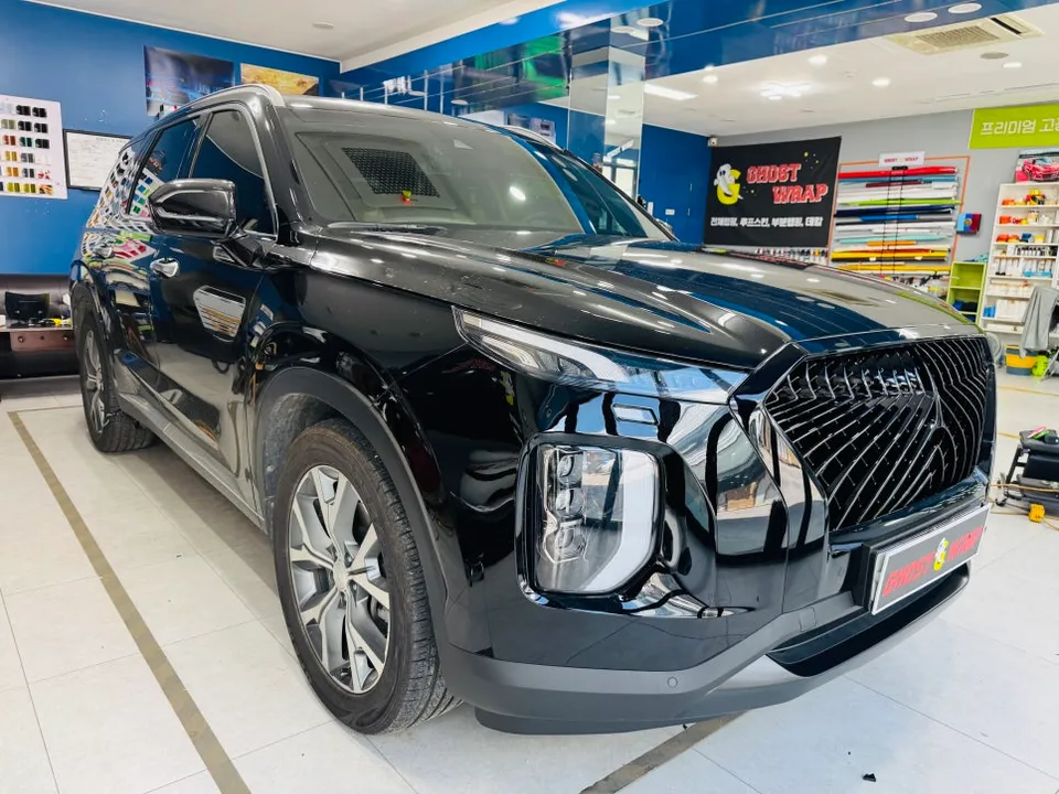 Hyundai Palisadeのカーラッピング事例|費用目安・仕上がり 施工写真 2-2