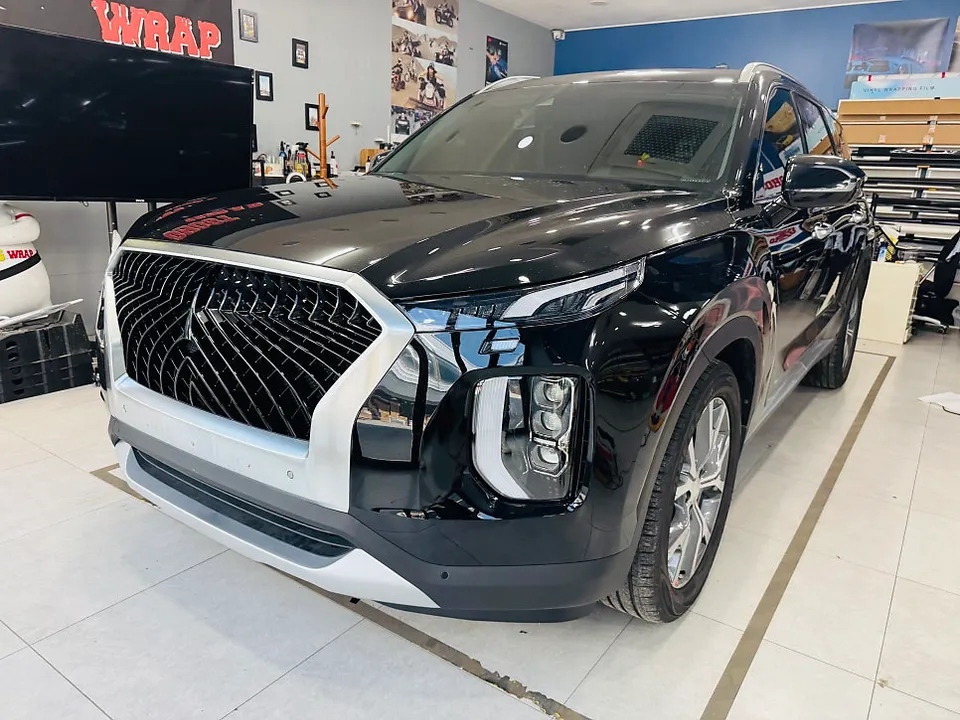 Hyundai Palisadeのカーラッピング事例|費用目安・仕上がり 施工写真 1-3