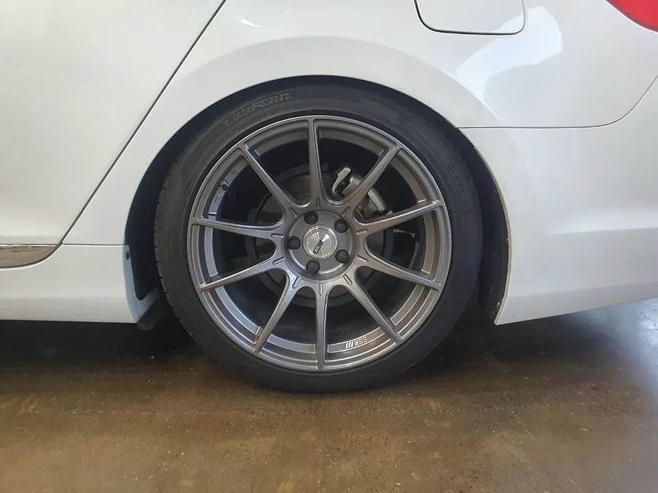 Hyundai Grandeur HG Performance Upgrade Review photo 2