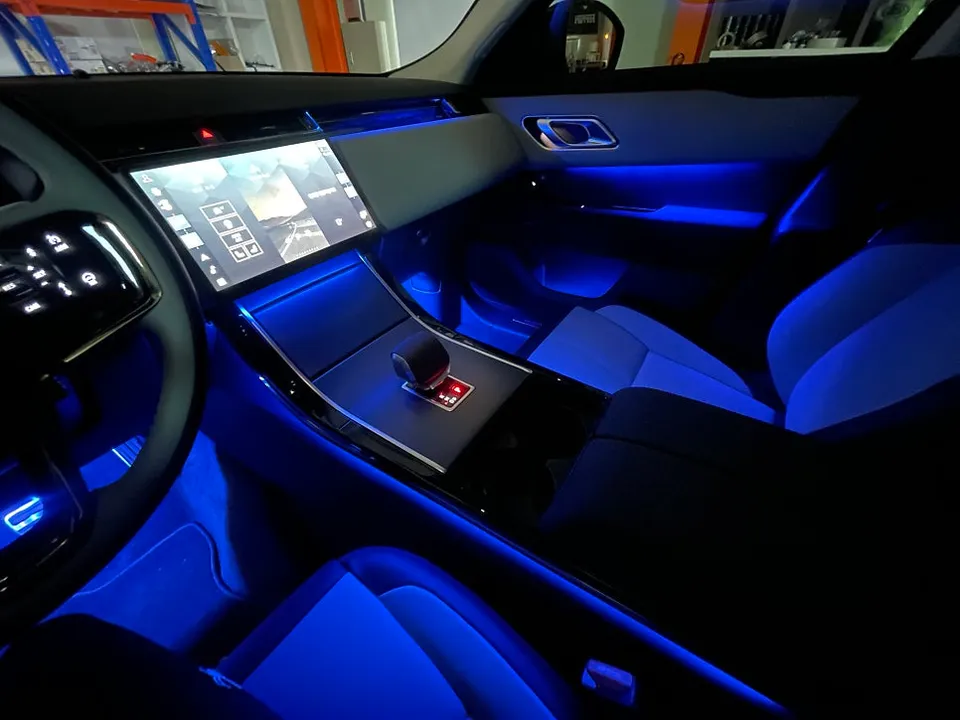 Land Rover Range Rover Vogue ambient lighting - Land Rover Range Rover Vogue Ambient Lighting Review photo 3