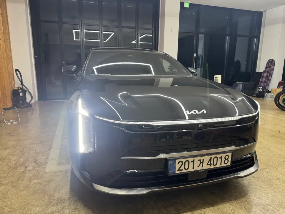 Kia K8 ambient lighting installation result