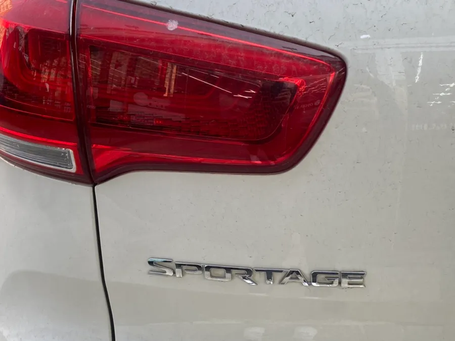 Kia Sportage R oem options - Kia Sportage R Oem Options Installation Review — Cost photo 3