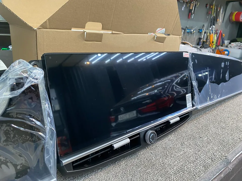 Porsche Panamera android head unit - Porsche Panamera Android Head Unit Upgrade Review photo 3