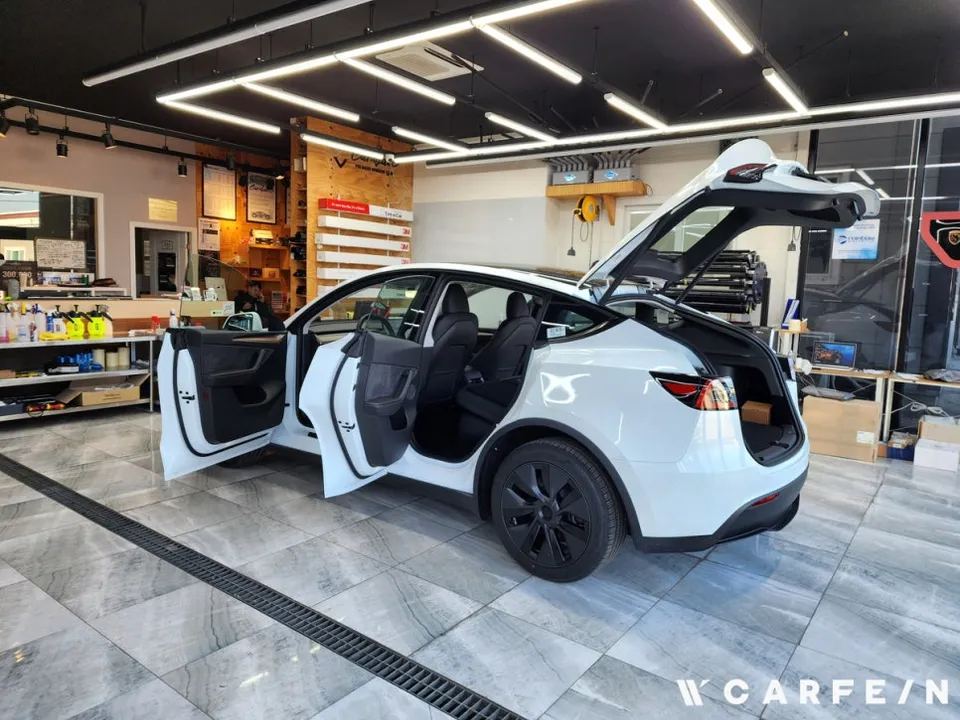 Tesla Model Yのカーフィルム施工事例｜費用目安・仕上がり 施工写真 2