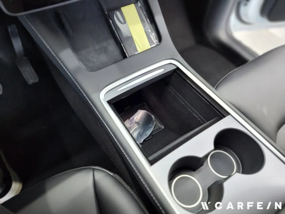 Tesla Model Yのカーフィルム施工事例｜費用目安・仕上がり 施工写真 4