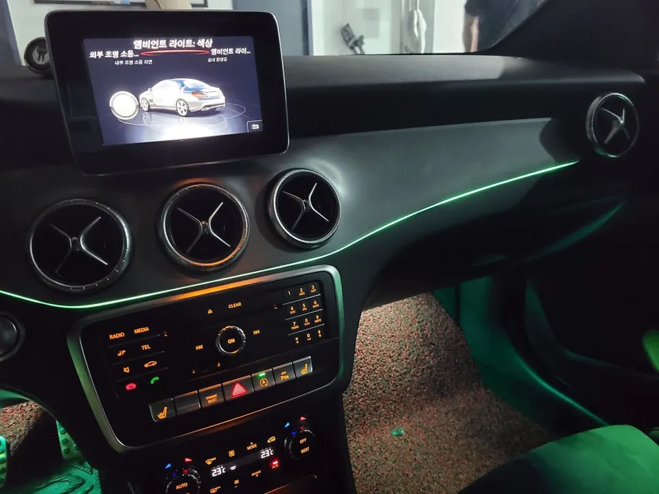 Mercedes-Benz GLA ambient lighting - Mercedes-Benz GLA Ambient Lighting Review — Enhanced Interior Moo photo 3