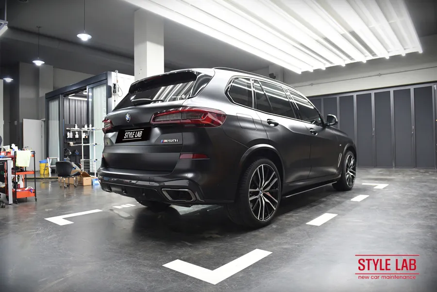 BMW X5 G05 カーラッピング事例｜3Mサテンブラック 施工写真 1-3