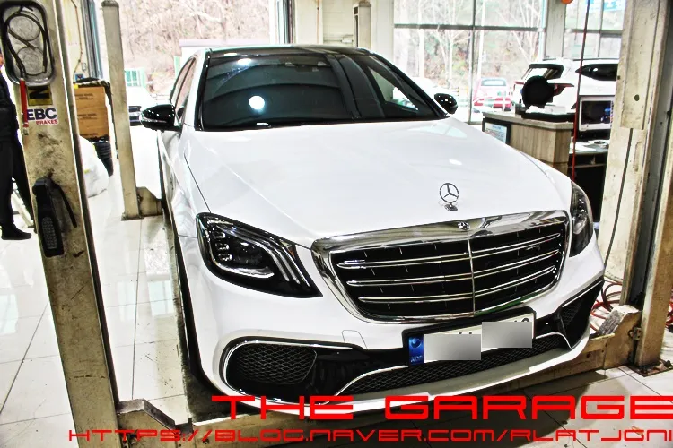 Mercedes-Benz S-Class W222 car audio installation result