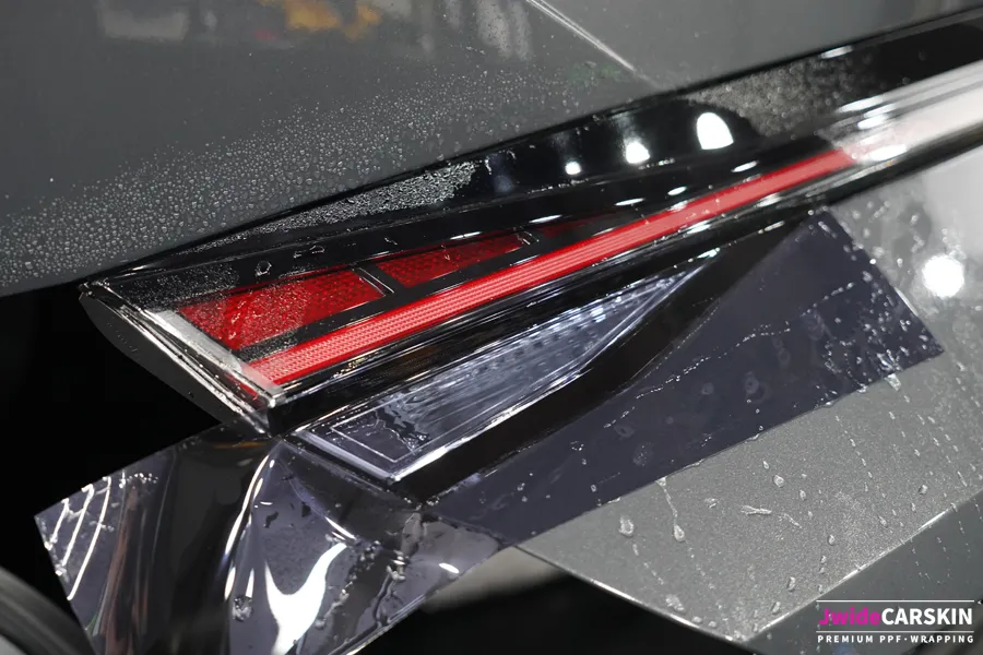 Hyundai ElantraのPPF施工事例｜色味の変化と保護効果 施工写真 4-1