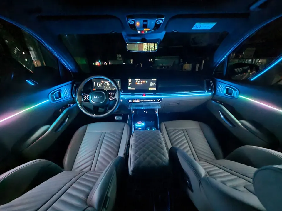 Kia Sorento MQ4 Ambient Lighting Review — Upgrade Cost photo 2
