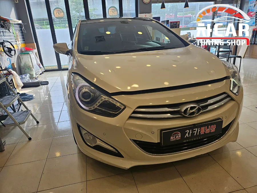 Hyundai i40 Daytime Running Light Repair Review photo 2