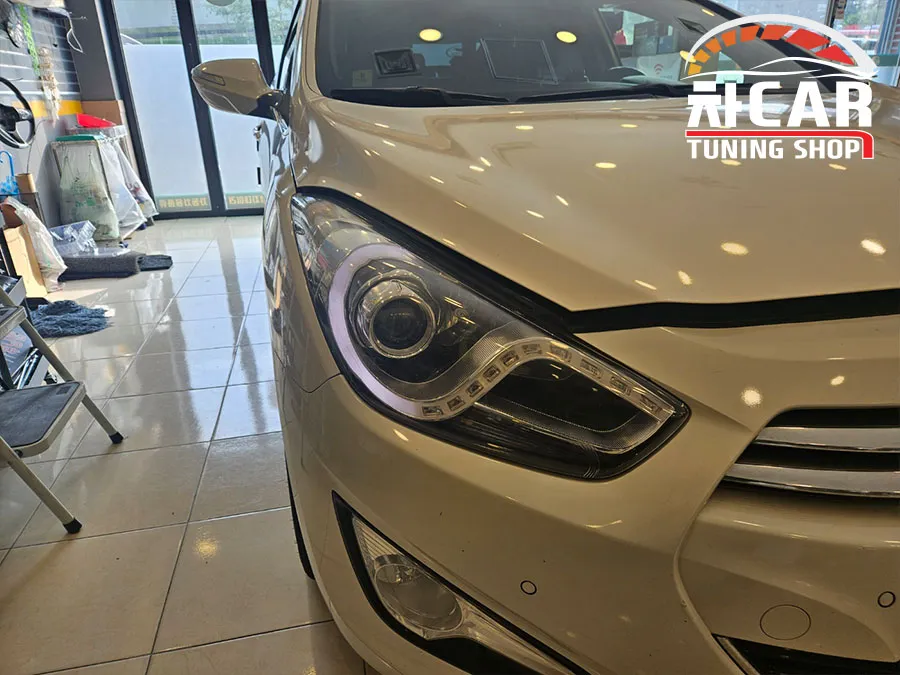 Hyundai I40 lighting upgrade - Hyundai i40 Daytime Running Light Repair Review photo 4