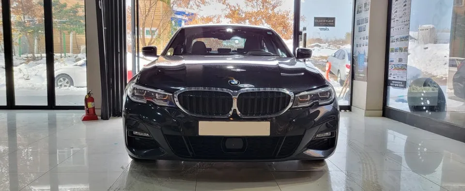BMW 3 Seriesのドライブレコーダー取付事例 写真