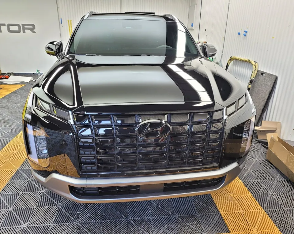 Hyundai Palisadeのカーラッピング事例|費用目安・仕上がり 施工写真 3-1
