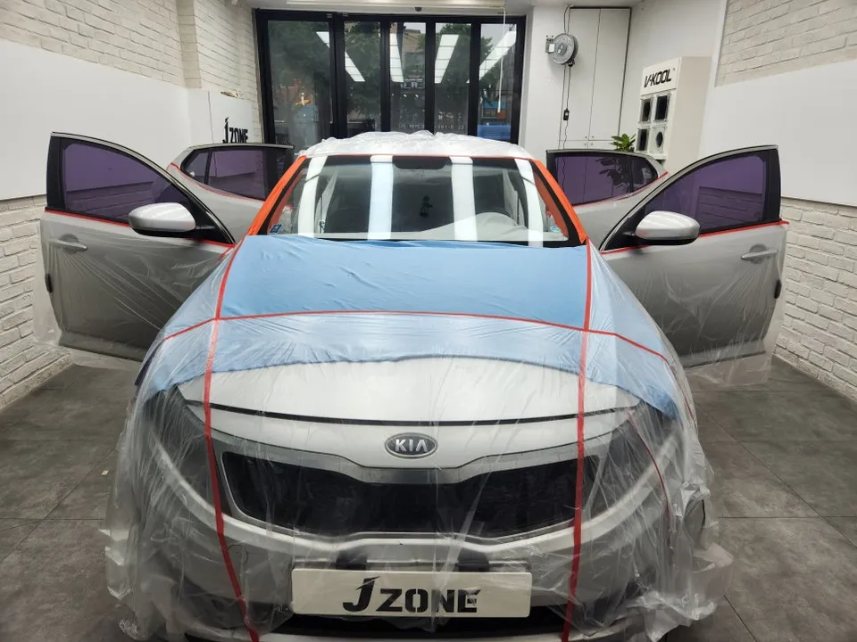 Kia K5のカーフィルム施工事例|費用目安・仕上がり 施工写真 1-3