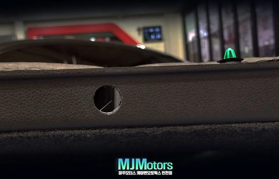 Kia K5 DL3 LED Upgrade Review — Enhanced Emblem Lighting photo 4