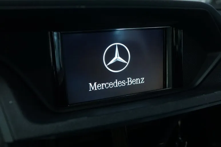 Mercedes-Benz E-Class android system - Mercedes-Benz E-Class Android Infotainment Upgrade Review photo 5