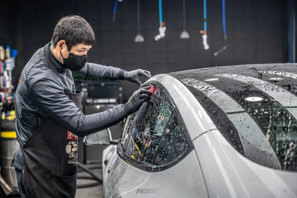 Tesla Model 3のガラスコーティング事例 施工写真 4-1