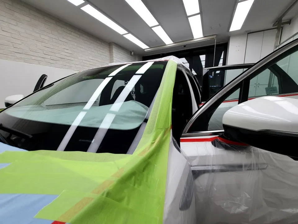 Kia Sorentoのカーフィルム施工事例|費用目安・仕上がり 施工写真 1-2